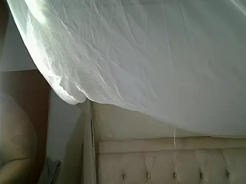 thickyelliana online show from 10-09-25, 08:37
