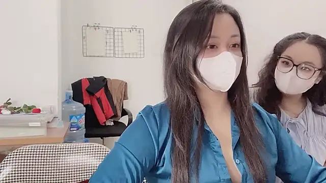 Snapshot of Bamboo_Swetie chatting on 11-19-25, 03:45 Bamboo Swetie online show from 11-19-25, 03:45