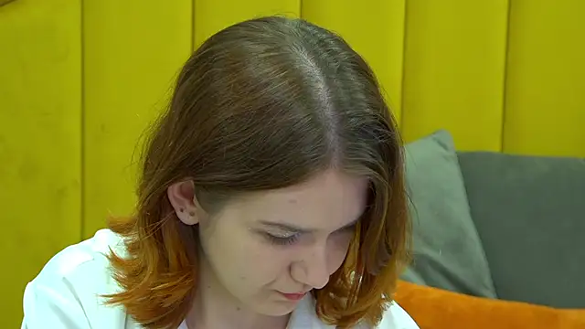 LessySmith online show from 04-10-26, 04:25