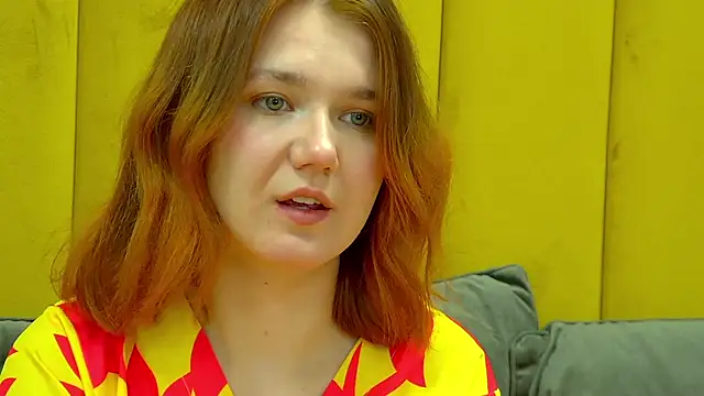 LessySmith online show from 11-21-25, 04:06