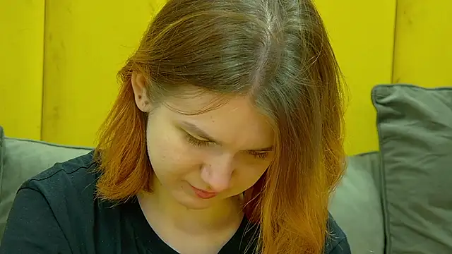 LessySmith online show from 11-14-25, 04:21