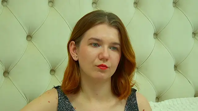 LessySmith online show from 11-16-25, 04:45