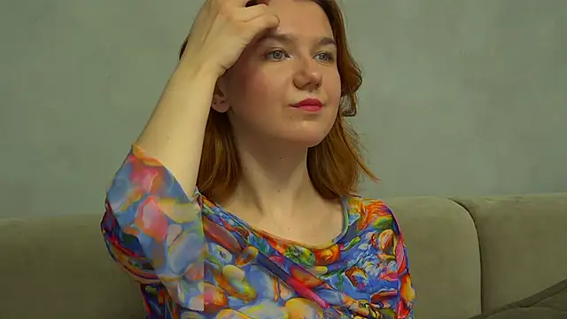 LessySmith online show from 11-08-25, 04:21