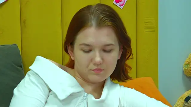 LessySmith online show from 02-14-26, 04:23