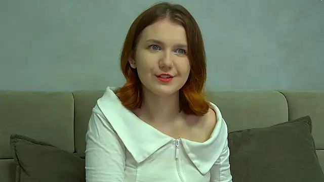 LessySmith online show from 04-18-26, 04:53