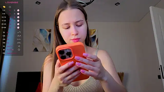 Snapshot of Dream_emma chatting on 11-09-25, 06:06 Dream emma online show from 11-09-25, 06:06