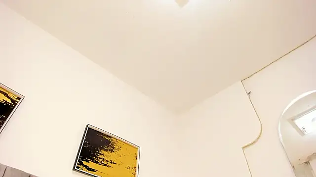 Snapshot of kareena_basu chatting on 02-03-26, 06:22 kareena basu online show from 02-03-26, 06:22