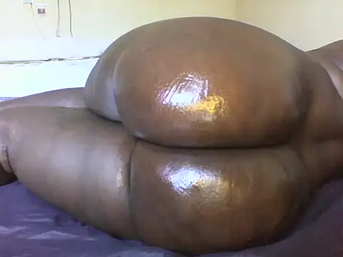 Gorgeous ass20 online show from 09-27-25, 11:38