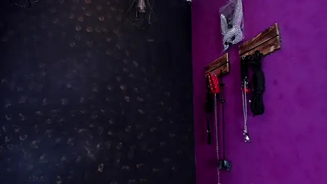Alexa Slave online show from 10-16-25, 07:11