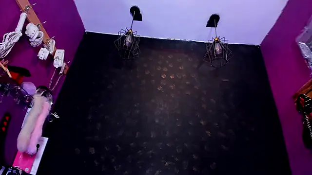 Alexa Slave online show from 11-13-25, 07:07