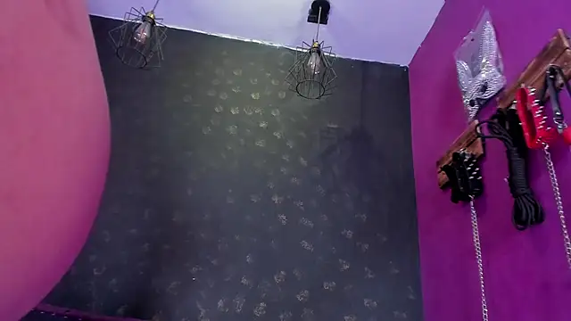 Alexa Slave online show from 02-06-26, 07:10