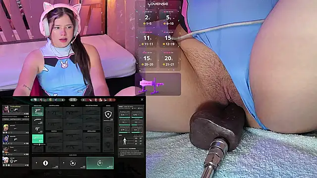 Trianna   online show from 10-02-25, 01:58