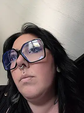 -BonnieBlack- online show from 04-04-26, 11:17