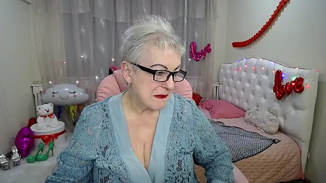 KayleSmoll online show from 02-20-25, 04:28