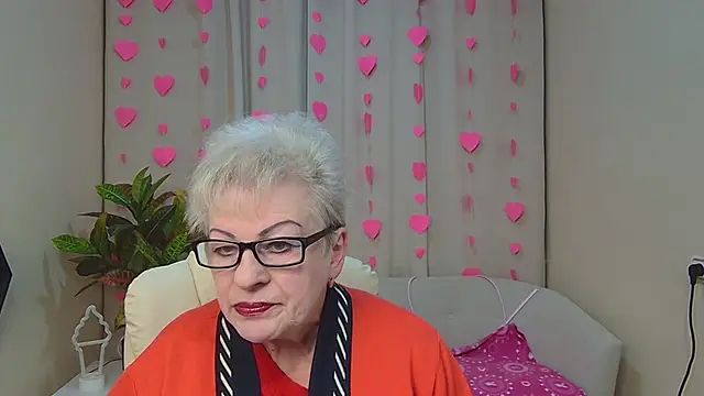 KayleSmoll online show from 02-06-26, 07:54