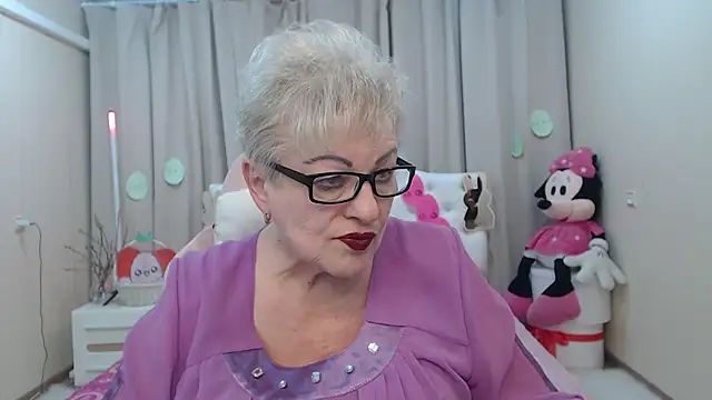 KayleSmoll online show from 04-03-26, 06:47