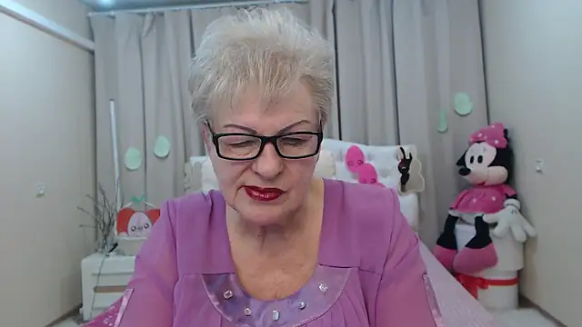 KayleSmoll online show from 04-04-26, 06:47