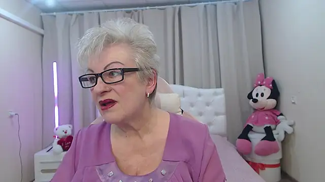 KayleSmoll online show from 03-24-26, 08:09