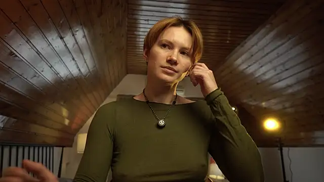 Snapshot of AkaneiroDemon chatting on 10-09-25, 01:00 AkaneiroDemon online show from 10-09-25, 01:00