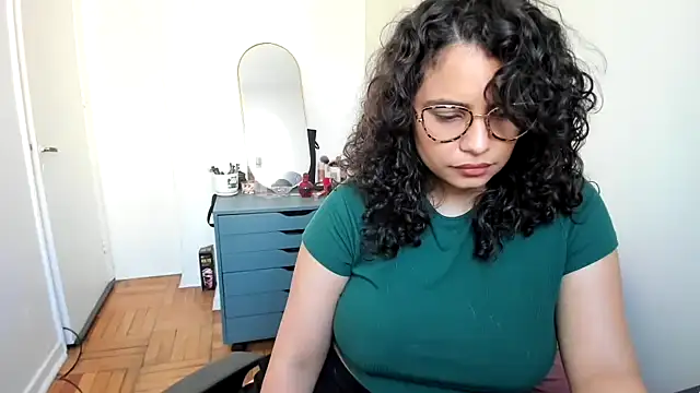 cinnamon rosa online show from 02-22-25, 09:37