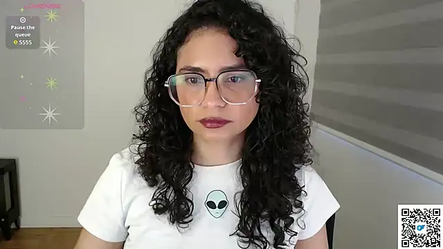 cinnamon rosa online show from 10-16-25, 10:29