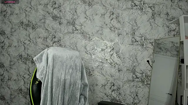 DeniRicchii online show from 04-04-26, 06:36