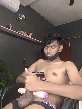 richardjames95 online show from 11-03-25, 07:17