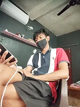 Snapshot of richardjames95 chatting on 02-01-26, 12:14 richardjames95 online show from 02-01-26, 12:14