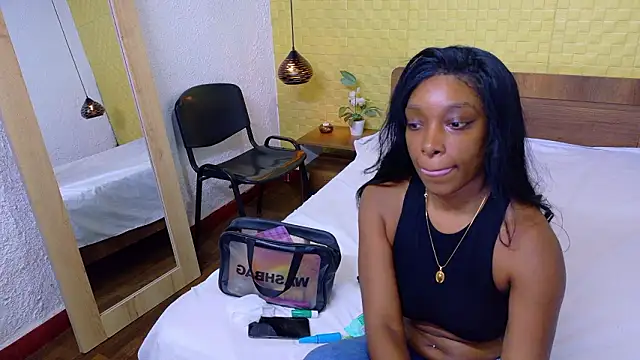 Shamiraa moore online show from 02-03-26, 06:46