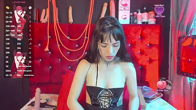 Snapshot of Alice_ch1 chatting on 03-18-25, 06:06 Alice ch1 online show from 03-18-25, 06:06