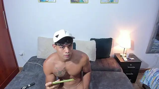 Luciano and Marlon online show from 09-17-25, 12:40