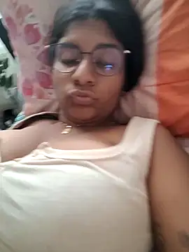 Sofythom1 online show from 03-22-26, 11:06