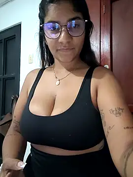 Sofythom1 online show from 04-01-26, 03:19