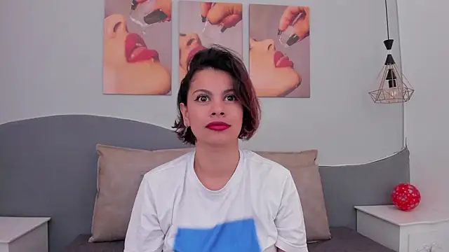 Snapshot of MarianaSanz chatting on 03-14-26, 01:28 MarianaSanz online show from 03-14-26, 01:28