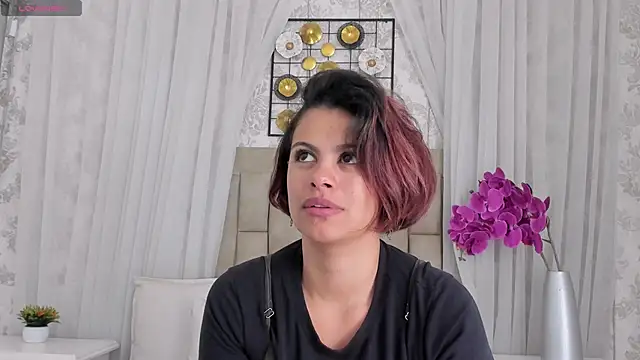 Snapshot of MarianaSanz chatting on 02-16-26, 01:54 MarianaSanz online show from 02-16-26, 01:54