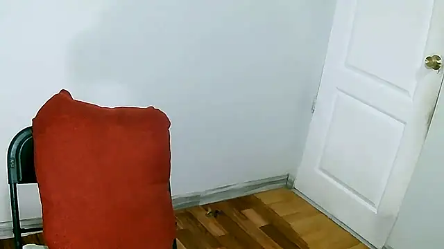 leona- online show from 10-17-25, 11:17