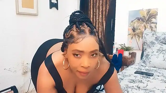 Snapshot of GiantBootyMilf chatting on 05-17-26, 04:56 GiantBootyMilf online show from 05-17-26, 04:56