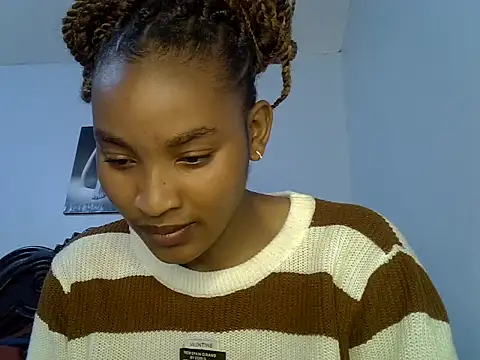 Snapshot of cute-alexis chatting on 04-19-26, 06:10 cute-alexis online show from 04-19-26, 06:10
