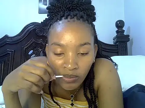 cute-alexis online show from 12-17-25, 10:26