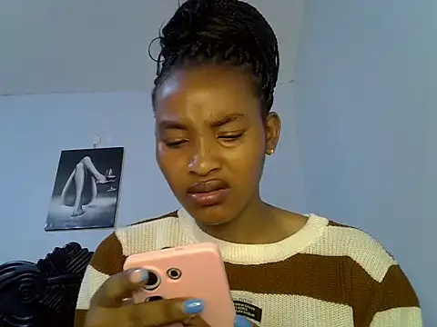 cute-alexis online show from 04-14-26, 08:19