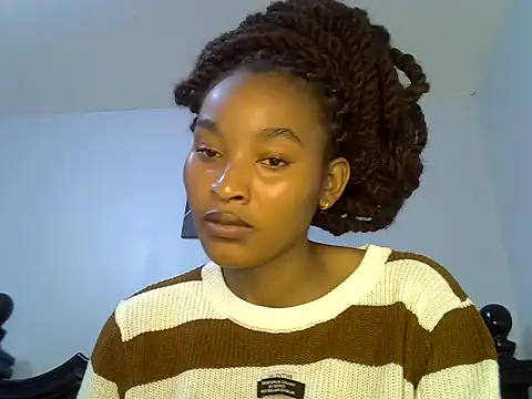 Snapshot of cute-alexis chatting on 05-18-26, 05:40 cute-alexis online show from 05-18-26, 05:40