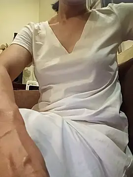 Snapshot of YunLem chatting on 07-25-26, 02:12 YunLem online show from 07-25-26, 02:12