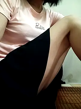 Snapshot of YunLem chatting on 05-11-26, 01:40 YunLem online show from 05-11-26, 01:40