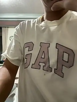 Snapshot of alan24014 chatting on 09-21-25, 01:16 alan24014 online show from 09-21-25, 01:16