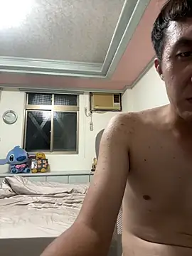 Snapshot of alan24014 chatting on 09-17-25, 02:52 alan24014 online show from 09-17-25, 02:52