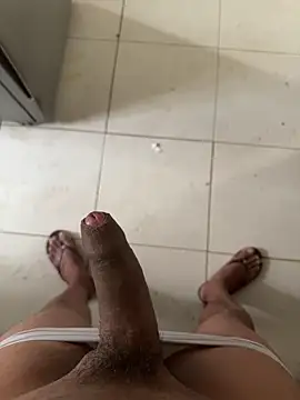 Snapshot of elber-gdo chatting on 09-25-25, 09:32 elber-gdo online show from 09-25-25, 09:32