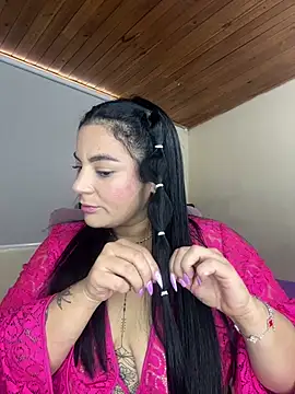 scarlet tommy online show from 02-15-26, 06:07