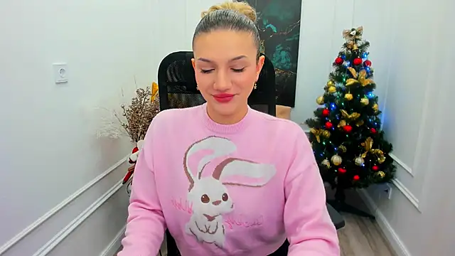 SelenaeMoore online show from 12-05-25, 03:27