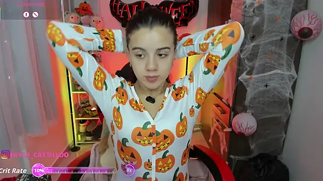 Snapshot of Layla_castilloo chatting on 10-13-25, 11:45 Layla castilloo online show from 10-13-25, 11:45