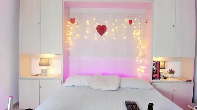 KendallRosse1 online show from 03-05-26, 12:24